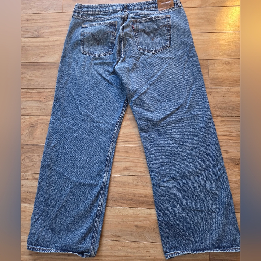Levi's Womens Low Loose Jeans Light Wash 33 X 30* - Picture 7 of 11